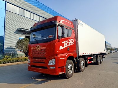 解放JH6冷藏車(chē)（9.6米）冷藏車(chē)